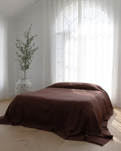 LUCA LINEN BED COVER - CHOCOLATE