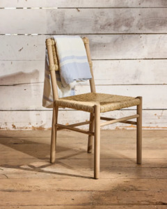 Furniture: SAVANNAH DINING CHAIR
