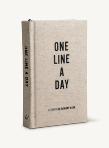 ONE LINE A DAY: A FIVE YEAR MEMORY BOOK
