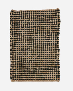 Homeware: 100% JUTE DOOR MAT WITH WAFFLE WEAVE IN BLACK AND NATURAL