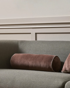 ELLIOT BOLSTER CUSHION - CHOCOLATE