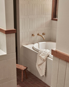 BAINA ST CLAIR BATH TOWEL - IVORY