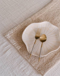ZAYRA PLACEMATS - NATURAL W/ IVORY STITCH