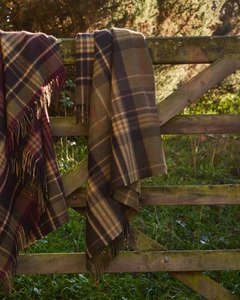 Throws: ESTATE PLAID 100% MERINO THROW - OLIVE