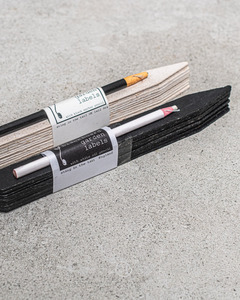Outdoor: REUSABLE BLACKBOARD LABEL STICKS AND MARKER