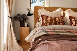 PENNY CUSHION - BROWN 60X40