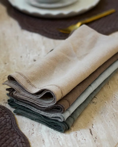 Kitchen Glassware: RILEY NAPKIN BROWN