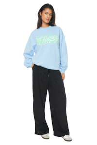 Girlfriend Crew/Wavy Times