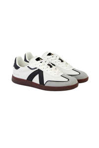Womens: Elite Classic Sneaker - White Black