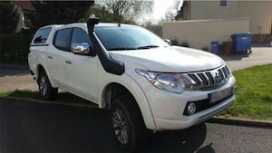 Kut Snake Flares Accessories: Kut Snake Snorkel Kit to Fit Mitsubishi Triton MQ Models