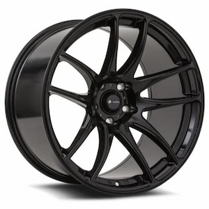 Wheels: TR4 Kiwiana Gloss Black Wheel