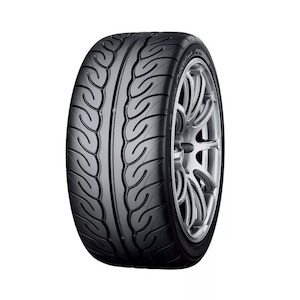 Yokohama Advan Neova AD08R