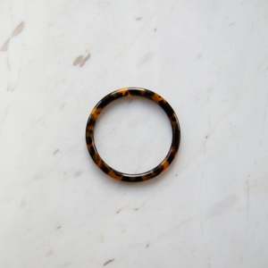 Bold Bangle - Dark Tort