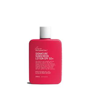 Beach Essentials: Signature Sunscreen SPF 50+