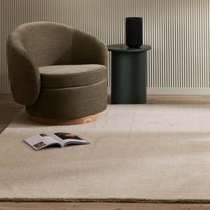 Versatile Wool: Sandringham Floor Rug - Fog