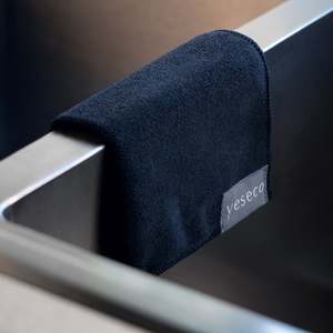 Foodie Gifts: Microfibre Cloths x3 - Black