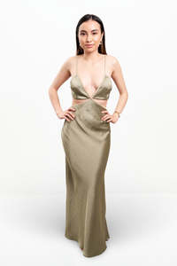 B B: VERONIQUE MAXI DRESS (SAGE)
