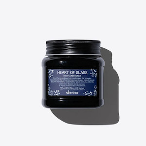 Products: Davines - Heart of Glass Rich Conditioner Three Hairdressing