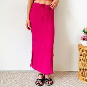 Vintage Fuchsia Maxi Skirt (M)