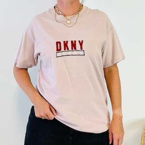 DKNY Tee (XL)