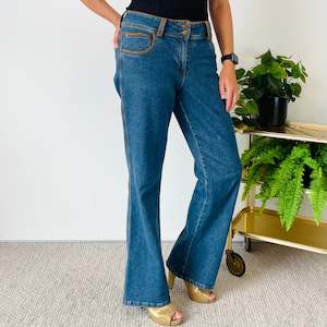 Boho Trim Flared Jeans (M)
