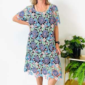 Dresses: Annah Stretton Floral Lace Dress (XL)