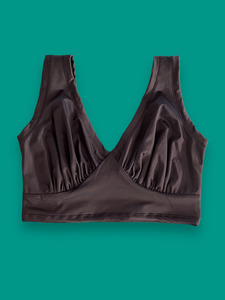Swimwear Tops: Ngawi Swim Crop Black