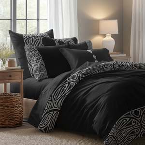 Bedding: Te Pō Duvet Set