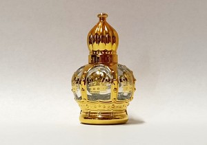15ml To 30ml: 15ml Gold Vintage Style Roll On Glass Bottle