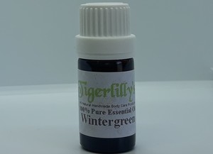 Essential Oils: Wintergreen Essential Oil