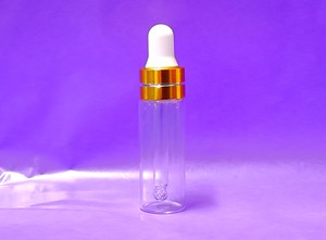 1.ml To 5ml: 5ml Clear Glass Bottle with Gold Eye Dropper