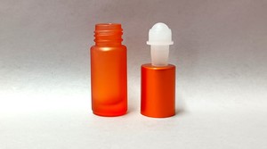 1.ml To 5ml: 5ml Orange Roll On Glass Bottle
