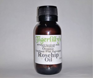 Carrier Oils: Rosehip oil – Cold Pressed Organic
