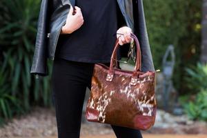 Hand Bags: Chocolate Brown Ladies Leather Cowhide Bag