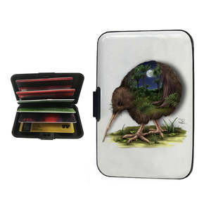 New Stock: Sophie Blokker -Kiwi Cardholder