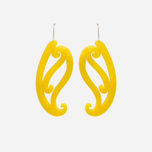 Nichola Jewellery: Earrings - Tupuārangi Ngutu Kākā
