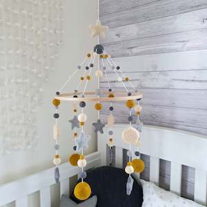 Contemporary Mobiles: Avery Contemporary Mobile