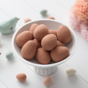 Easter: Felt Easter Egg Caramel - Set of 3