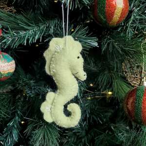 Decorations: Felt Seahorse