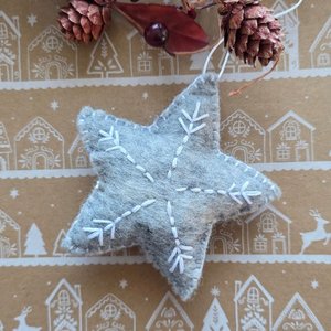 Christmas: Grey Snowflake Christmas Star