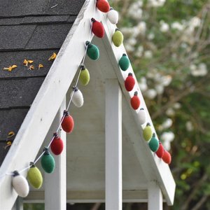 Christmas: Christmas Lights Garland Traditonal