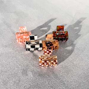 Frankies Stock: Mini Manes