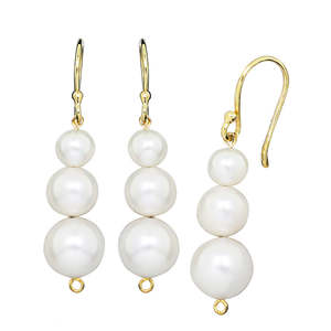 Sale: 9Ct Yellow Gold Hook Earrings With Triple Freshwater Pearls