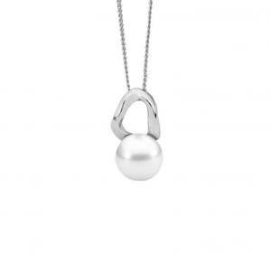 Ellani Sterling Silver Freshwater Pearl Pendant P909S