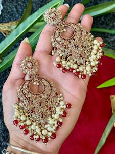 Maroon Colour Jewellery: Maroon colour earrings, Code: E5