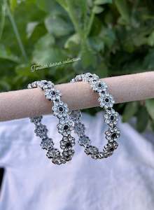 Black Colour Jewellery Options: Oxidised bangles / kangan’s in black and silver