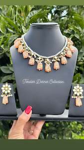 C Peach Colour Jewellery Options: Peach necklace / choker set in mirror with tumbler beads
