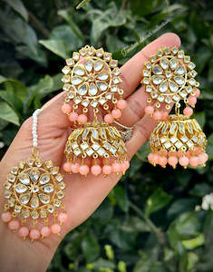 Peach Jhumka earrings with Tikka in Kundan