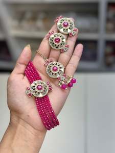 C Hot Pink Colour Jewellery Options: Mirror choker set N-1