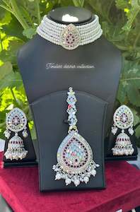 C Purple Colour Jewellery Options: Silver choker / necklace set in mirror in purple colour